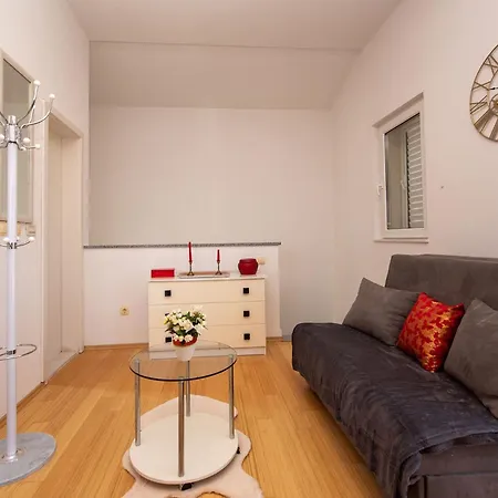 Mack - Gold Apartament *