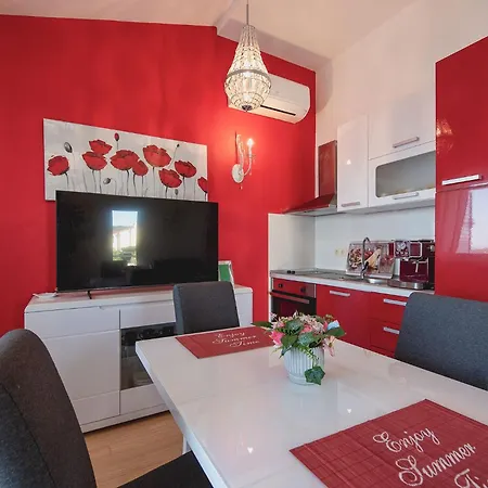 Mack - Gold Apartament Sevid